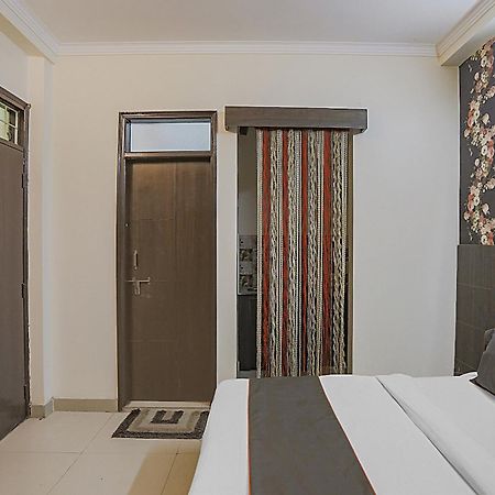 Hotel O Sun Villa New Delhi Exterior photo