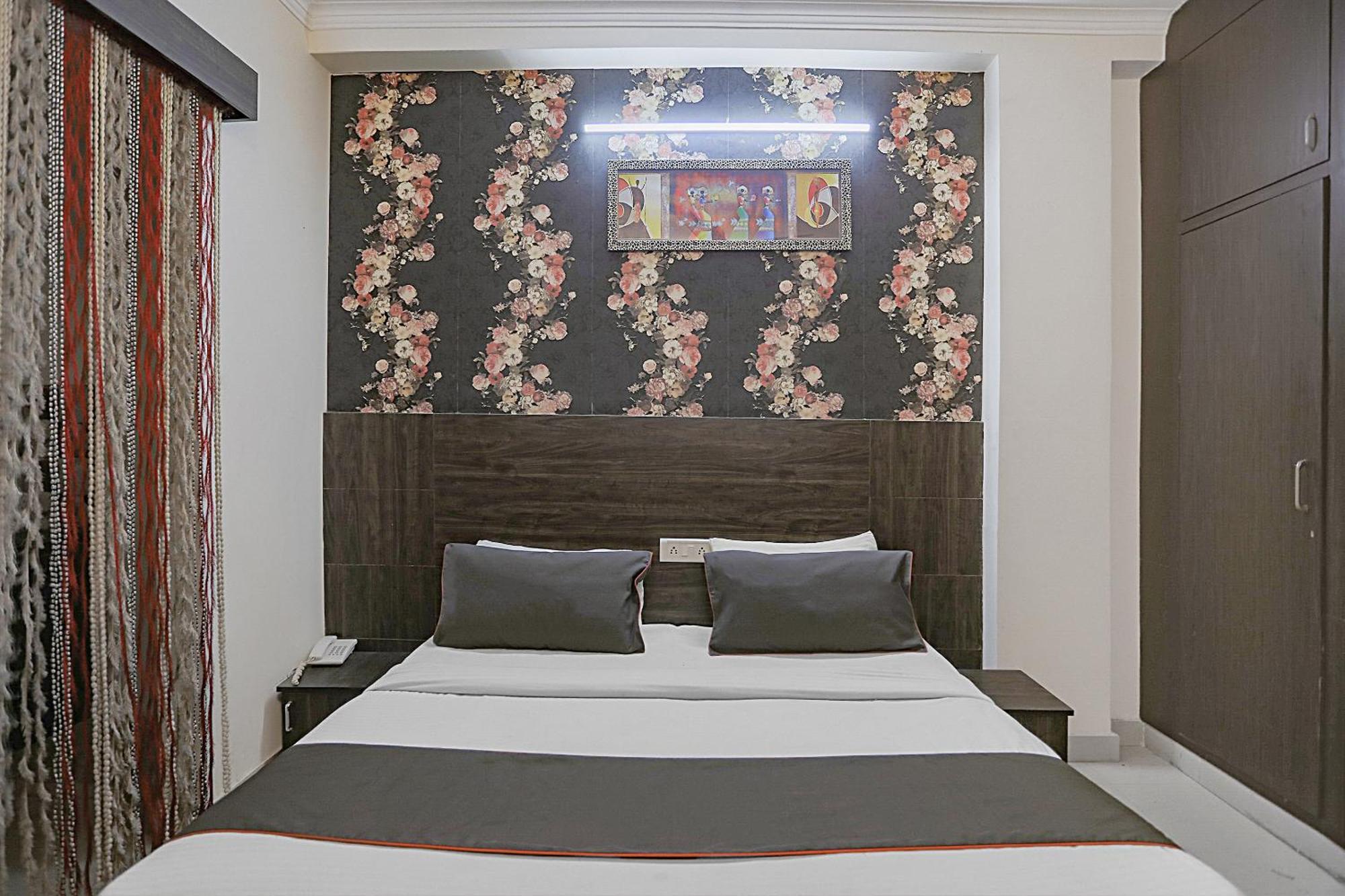 Hotel O Sun Villa New Delhi Exterior photo